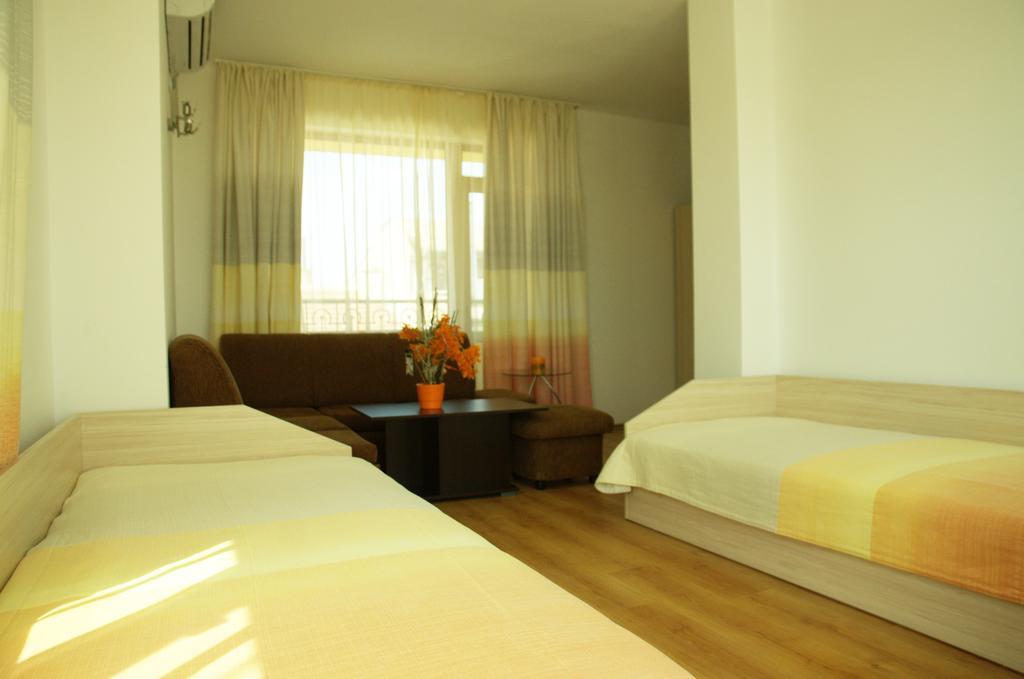 Hotel Sany Приморсько Номер фото